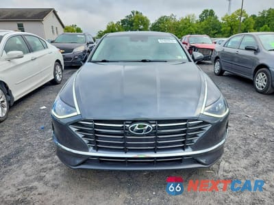 Piąte zdjęcie samochodu w środku: 2021 HYUNDAI SONATA SE VIN:5NPEG4JA3MH118990 - miniatura