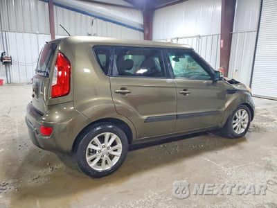 Trzecie zdjęcie samochodu z tyłu: 2013 KIA SOUL + VIN:KNDJT2A66D7552898 - miniatura