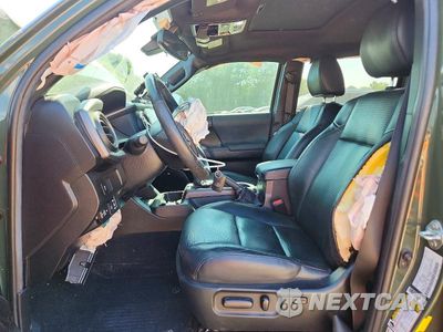 Zdjęcie 7 z 12 samochodu: 2021 TOYOTA TACOMA TRD SPORT VIN:3TMCZ5AN5MM449722 - miniatura
