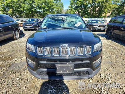 Piąte zdjęcie samochodu w środku: 2017 JEEP COMPASS LATITUDE VIN:3C4NJDBBXHT609118 - miniatura