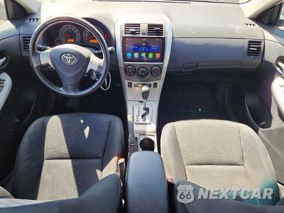 Zdjęcie 8 z 12 samochodu: 2010 TOYOTA COROLLA S VIN:1NXBU4EEXAZ358544 - miniatura