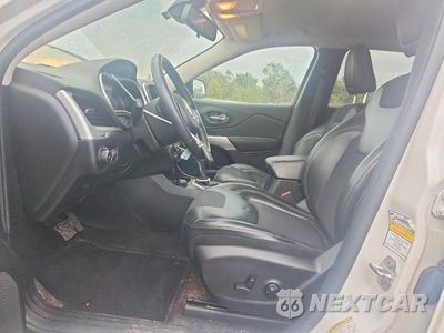 Zdjęcie 7 z 12 samochodu: 2018 JEEP CHEROKEE LATITUDE PLUS VIN:1C4PJMLB8JD614112 - miniatura