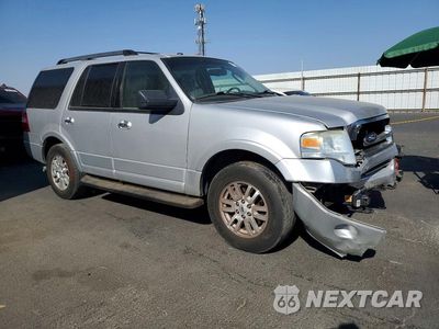 Czwarte zdjęcie samochodu z boku: 2014 FORD EXPEDITION XLT VIN:1FMJU1J53EEF37430 - miniatura
