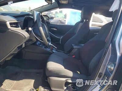 Zdjęcie 7 z 12 samochodu: 2025 TOYOTA COROLLA HYBRID SE VIN:JTDBCMFE4SJ041755 - miniatura