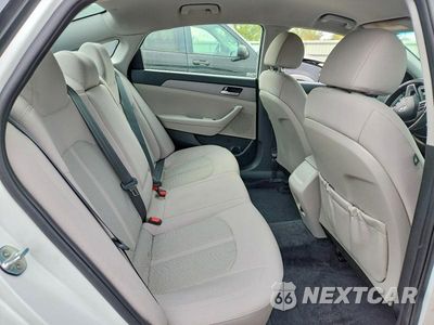 Zdjęcie 10 z 12 samochodu: 2019 HYUNDAI SONATA SE VIN:5NPE24AF0KH759599 - miniatura