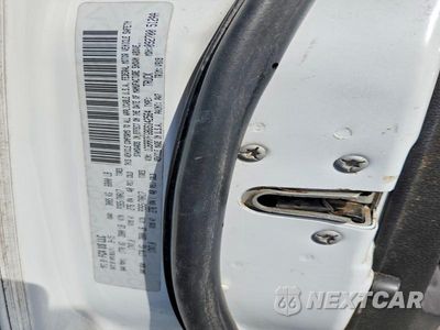 Zdjęcie 13 z 13 samochodu: 2016 RAM 1500 ST VIN:1C6RR7FG8GS142564 - miniatura