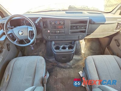 Zdjęcie 8 z 13 samochodu: 2010 CHEVROLET EXPRESS G2500 VIN:1GCZGFDA0A1153210 - miniatura