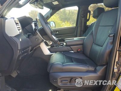 Zdjęcie 7 z 12 samochodu: 2025 TOYOTA TUNDRA PLATINUM VIN:5TFNA5DB6SX290945 - miniatura