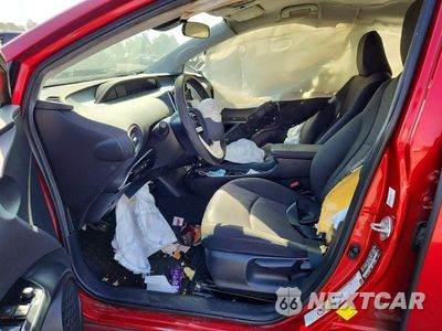 Zdjęcie 7 z 13 samochodu: 2018 TOYOTA PRIUS TWO VIN:JTDKBRFUXJ3586191 - miniatura