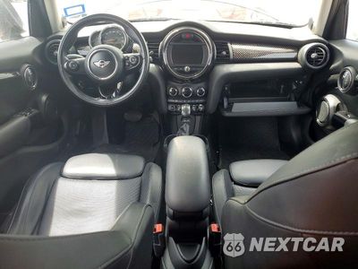 Zdjęcie 8 z 12 samochodu: 2018 MINI COOPER S VIN:WMWXU3C53J2F49984 - miniatura