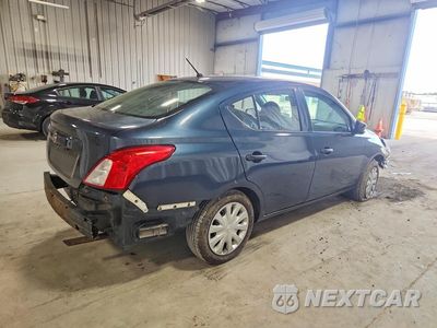 Trzecie zdjęcie samochodu z tyłu: 2016 NISSAN VERSA 1.6 S VIN:3N1CN7AP3GL879044 - miniatura