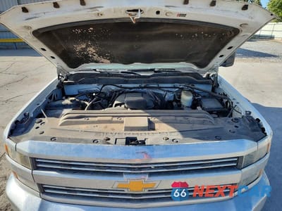 Zdjęcie 11 z 12 samochodu: 2017 CHEVROLET SILVERADO C3500 VIN:1GB4CYCG4HF108859 - miniatura