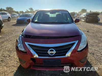 Piąte zdjęcie samochodu w środku: 2018 NISSAN VERSA SV VIN:3N1CN7AP0JL844601 - miniatura