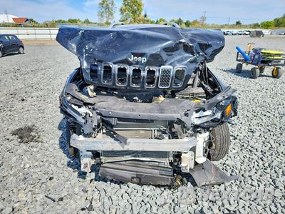 Piąte zdjęcie samochodu w środku: 2020 JEEP CHEROKEE LATITUDE VIN:1C4PJLCB6LD620312 - miniatura