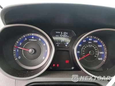 Zdjęcie 9 z 12 samochodu: 2013 HYUNDAI ELANTRA GLS VIN:KMHDH4AEXDU926377 - miniatura