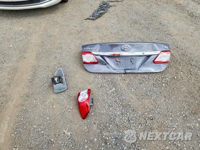 Zdjęcie 12 z 13 samochodu: 2011 TOYOTA COROLLA LE VIN:JTDBU4EE9B9165973 - miniatura