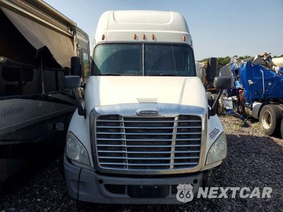 Piąte zdjęcie samochodu w środku: 2019 FREIGHTLINER CASCADIA 125 SEMI TRUCK VIN:1FUJGLDR2KLKD8531 - miniatura