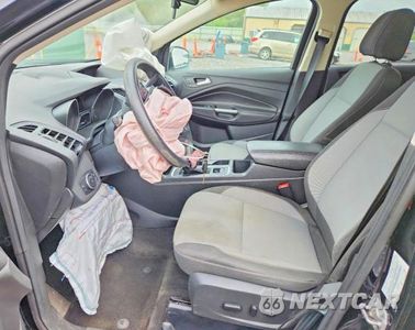 Zdjęcie 7 z 13 samochodu: 2017 FORD ESCAPE SE VIN:1FMCU0GD9HUA59445 - miniatura
