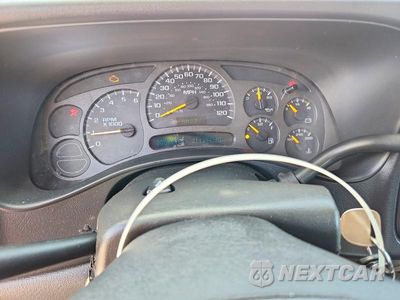 Zdjęcie 9 z 13 samochodu: 2005 GMC SIERRA SL VIN:2GTEC13T651257586 - miniatura