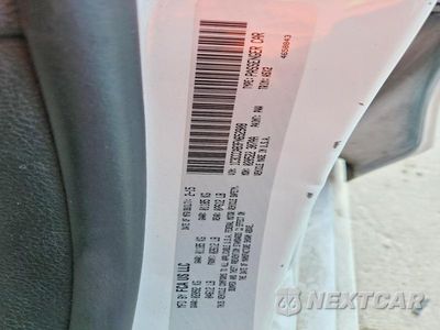 Zdjęcie 12 z 12 samochodu: 2015 CHRYSLER 200 LIMITED VIN:1C3CCCAB3FN652908 - miniatura