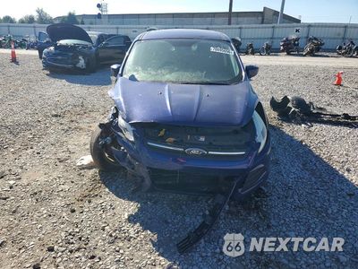 Piąte zdjęcie samochodu w środku: 2016 FORD ESCAPE SE VIN:1FMCU9GX2GUB45354 - miniatura