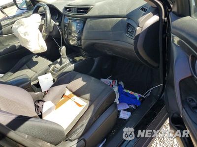 Zdjęcie 8 z 13 samochodu: 2017 NISSAN ROGUE S VIN:JN8AT2MT5HW141901 - miniatura