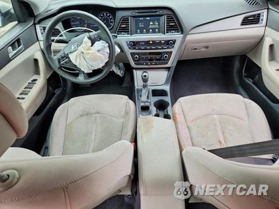 Zdjęcie 8 z 12 samochodu: 2016 HYUNDAI SONATA SE VIN:5NPE24AF8GH386934 - miniatura