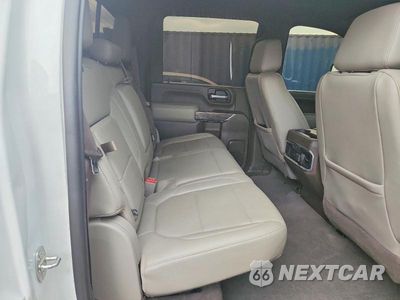 Zdjęcie 10 z 13 samochodu: 2020 CHEVROLET SILVERADO K3500 LTZ VIN:1GC4YUEYXLF273657 - miniatura