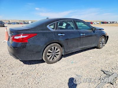 Trzecie zdjęcie samochodu z tyłu: 2017 NISSAN ALTIMA 2.5 SV VIN:1N4AL3AP2HC179344 - miniatura