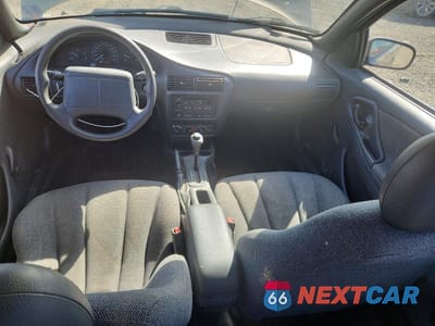 Zdjęcie 8 z 12 samochodu: 2001 CHEVROLET CAVALIER BASE VIN:1G1JC524317302473 - miniatura
