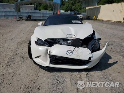 Piąte zdjęcie samochodu w środku: 2018 MAZDA MX-5 MIATA GRAND TOURING VIN:JM1NDAD74J0200985 - miniatura