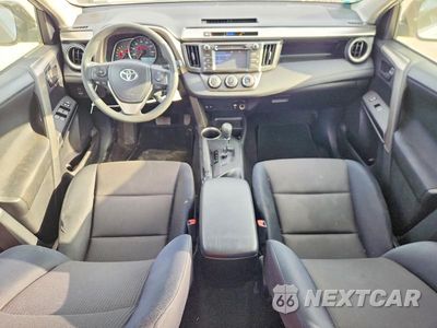 Zdjęcie 8 z 14 samochodu: 2015 TOYOTA RAV4 LE VIN:JTMBFREV4FD127769 - miniatura