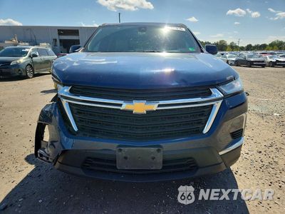 Piąte zdjęcie samochodu w środku: 2022 CHEVROLET TRAVERSE LS VIN:1GNERFKW2NJ159756 - miniatura
