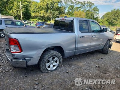 Trzecie zdjęcie samochodu z tyłu: 2020 RAM 1500 BIG HORN/LONE STAR VIN:1C6RRFBGXLN345562 - miniatura
