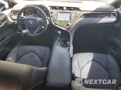 Zdjęcie 8 z 12 samochodu: 2020 TOYOTA CAMRY LE VIN:4T1C31AK0LU539947 - miniatura