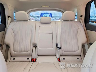 Zdjęcie 10 z 13 samochodu: 2023 MERCEDES-BENZ EQS SUV 580 4MATIC VIN:4JGDM4EB8PA019399 - miniatura