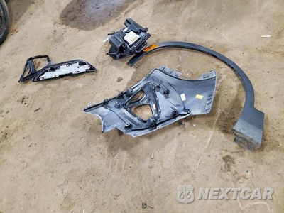 Zdjęcie 13 z 14 samochodu: 2021 CHEVROLET BLAZER 2LT VIN:3GNKBHRSXMS533730 - miniatura