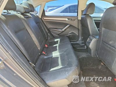 Zdjęcie 10 z 13 samochodu: 2018 VOLKSWAGEN PASSAT S VIN:1VWAA7A33JC019898 - miniatura