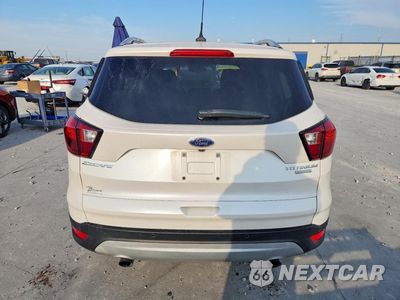 Zdjęcie 6 z 14 samochodu: 2019 FORD ESCAPE TITANIUM VIN:1FMCU0J91KUC51986 - miniatura