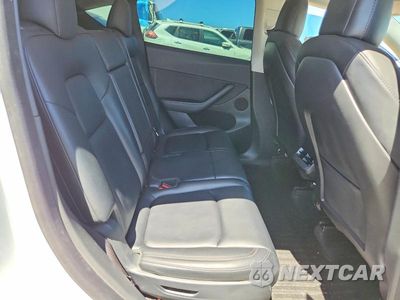 Zdjęcie 11 z 13 samochodu: 2023 TESLA MODEL Y VIN:7SAYGAEE2PF627919 - miniatura