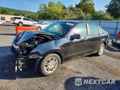 2010 FORD FOCUS SE 1FAHP3FN0AW220407 - główne zdjęcie licytacji z USA - miniatura
