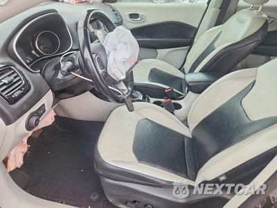 Zdjęcie 7 z 13 samochodu: 2021 JEEP COMPASS LIMITED VIN:3C4NJDCB3MT558327 - miniatura
