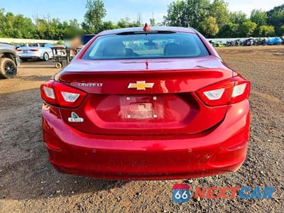 Zdjęcie 6 z 12 samochodu: 2019 CHEVROLET CRUZE LT VIN:1G1BE5SM3K7104315 - miniatura