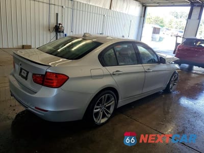Trzecie zdjęcie samochodu z tyłu: 2015 BMW 3ER XI SULEV VIN:WBA3B5G54FNS19428 - miniatura