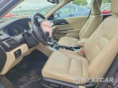 Zdjęcie 7 z 13 samochodu: 2014 HONDA ACCORD TOURING HYBRID VIN:1HGCR6F75EA001030 - miniatura