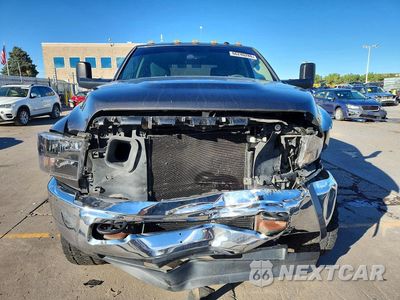 Piąte zdjęcie samochodu w środku: 2017 RAM 3500 ST VIN:3C63RRGL6HG577458 - miniatura