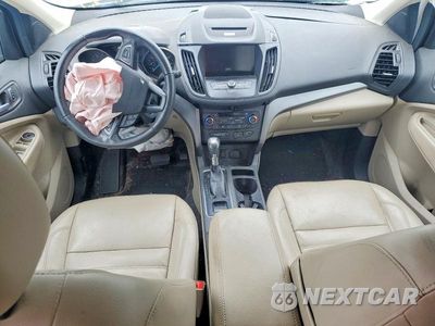 Zdjęcie 8 z 14 samochodu: 2017 FORD ESCAPE SE VIN:1FMCU9GD7HUD56010 - miniatura