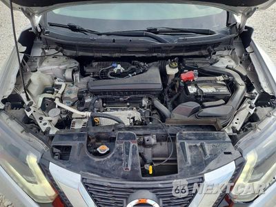 Zdjęcie 12 z 13 samochodu: 2017 NISSAN ROGUE S VIN:JN8AT2MT5HW141090 - miniatura