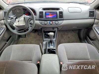 Zdjęcie 8 z 12 samochodu: 2006 TOYOTA CAMRY VIN:4T1BE32K86U164507 - miniatura