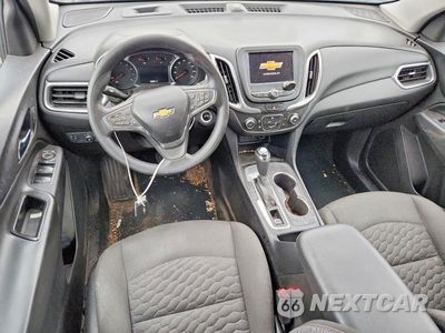 Zdjęcie 8 z 13 samochodu: 2021 CHEVROLET EQUINOX LT VIN:2GNAXKEV3M6102817 - miniatura